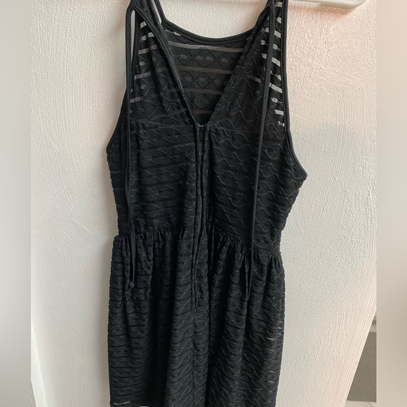 H&M black dress, size 8 - Picture 3 of 4